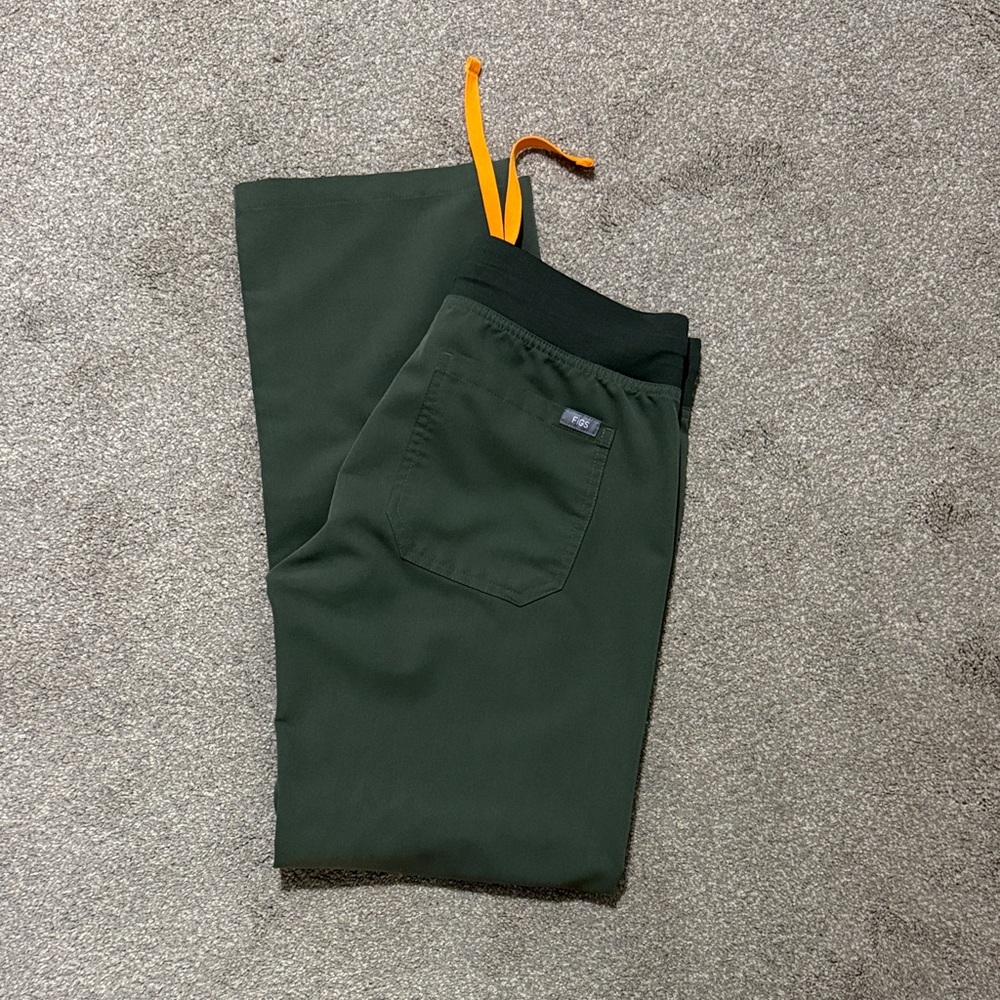 Figs Moss Green scrub pants